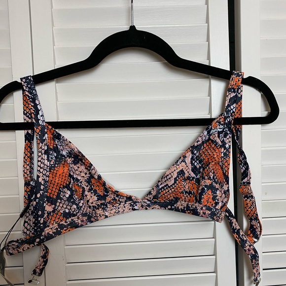 Matching Set - Python Bikini - 6/8 👙 - Picture 4 of 7